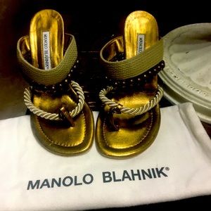 👠🌻👠Manolo heels👠🌻👠